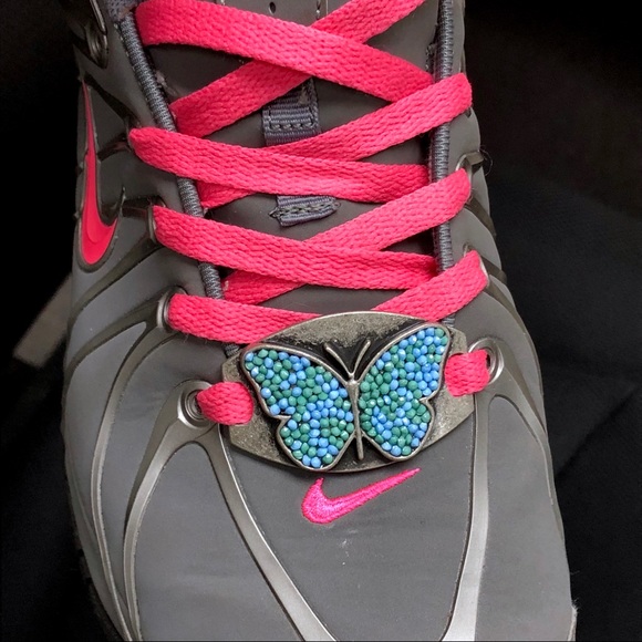 Butterfly 🦋 Shoelace Accessory (Shoes Not Included) - Picture 5 of 8